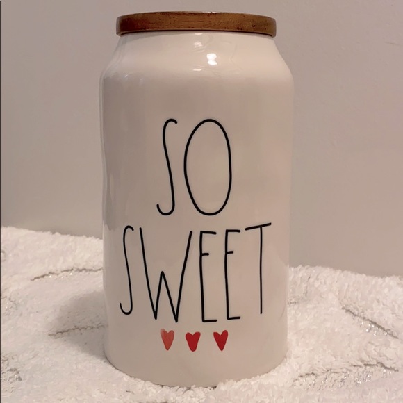 Rae Dunn SO SWEET ♥️♥️♥️ Ceramic Cookie Jar - Picture 1 of 3